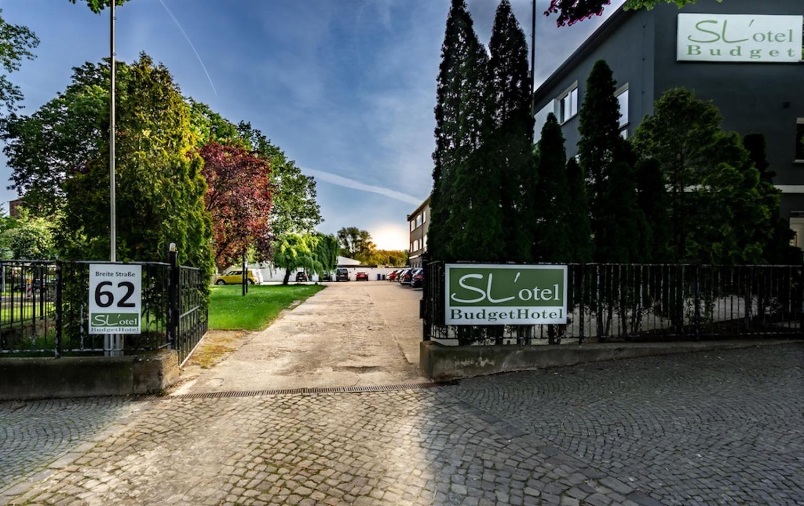 Sl'Otel Budget Бернбург Екстериор снимка