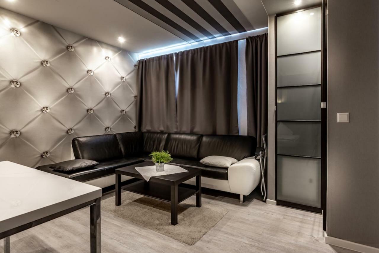 Sl'Otel Budget Бернбург Екстериор снимка