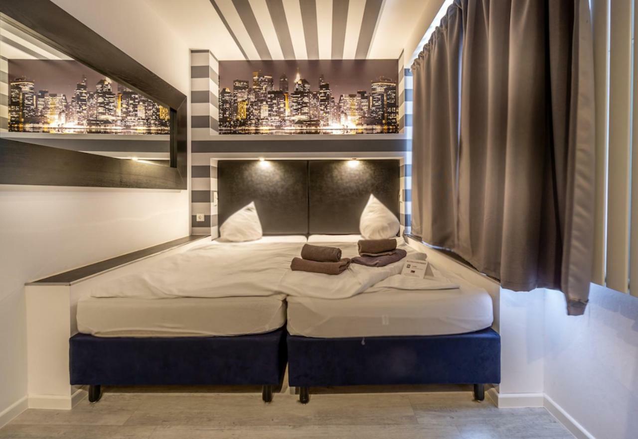 Sl'Otel Budget Бернбург Екстериор снимка